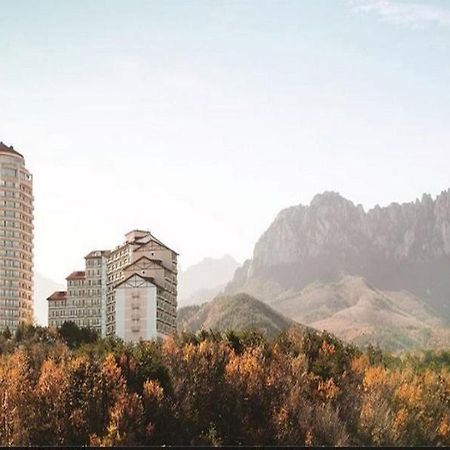 Seorak I-Park Condo Сокчхо Экстерьер фото