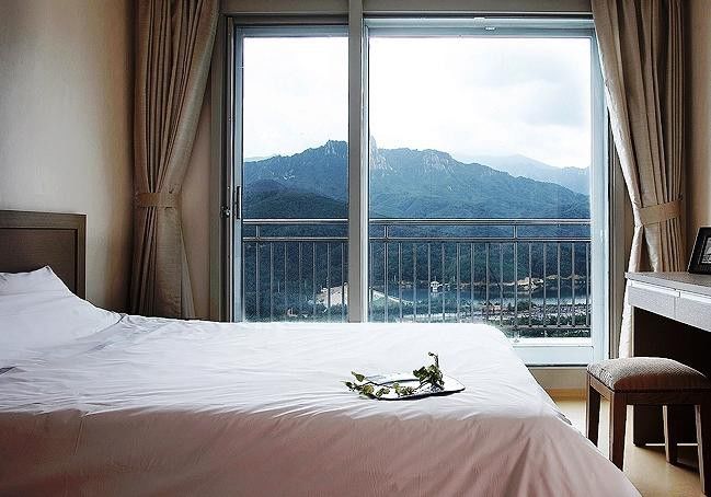 Seorak I-Park Condo Сокчхо Экстерьер фото