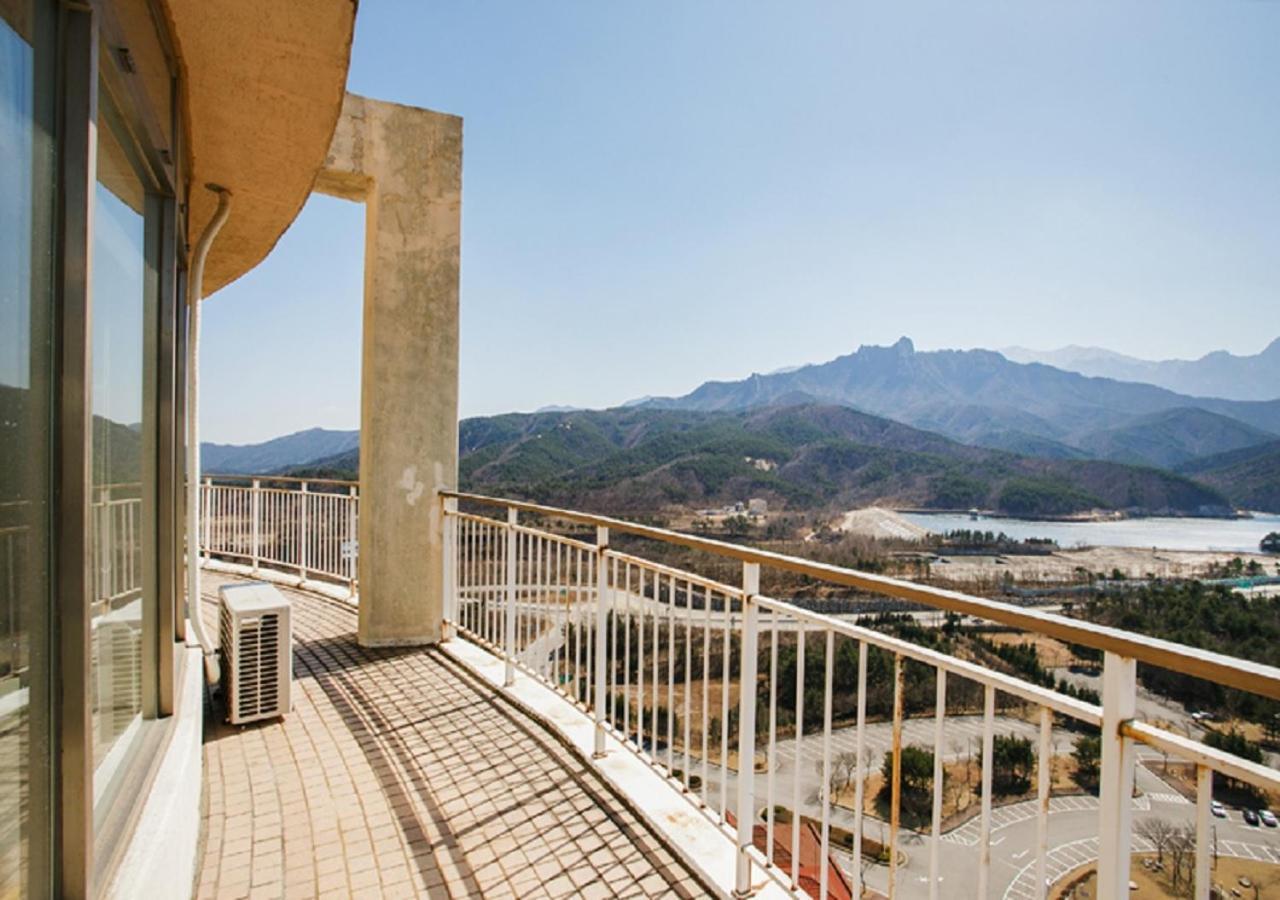 Seorak I-Park Condo Сокчхо Экстерьер фото